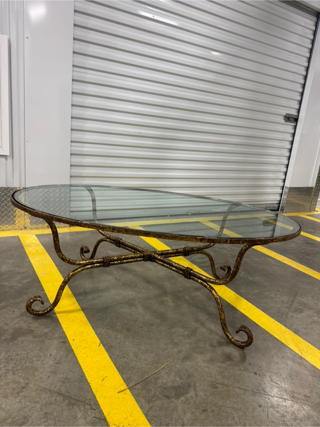Free delivery coffe table - photo 2