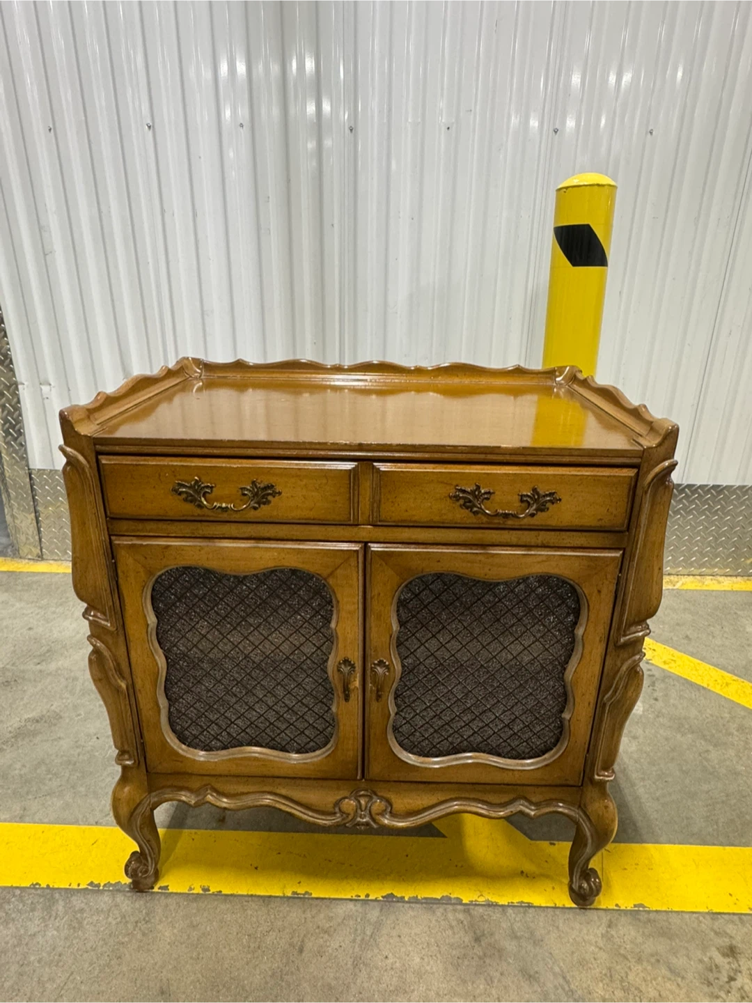 Free delivery vintage night stand set - photo 5