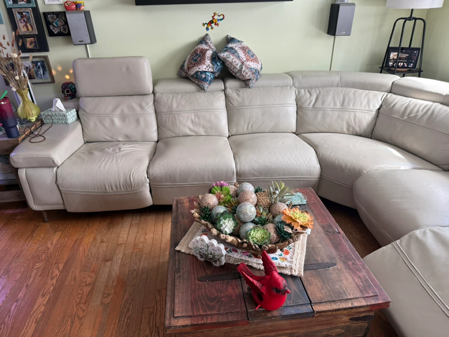 Cream Leather Sectional Sofa with Recliners - photo 3