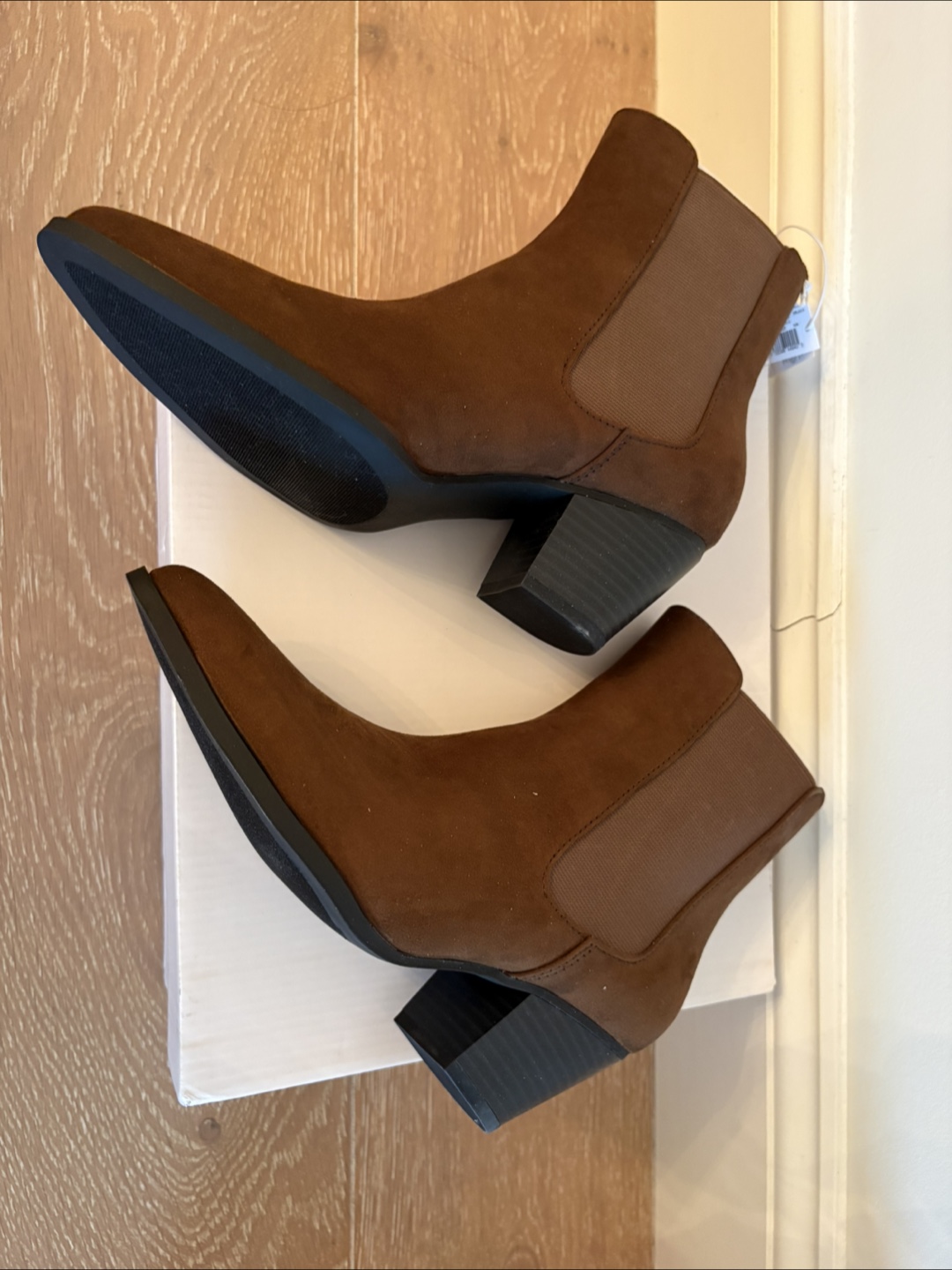 GAP Brown Chelsea Ankle Boots sz 7 NEW - photo 2