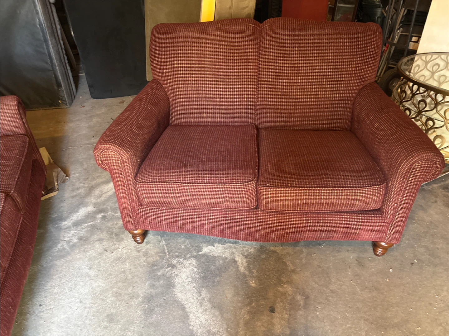 2 matching vintage  loveseats very comfortable - photo 4