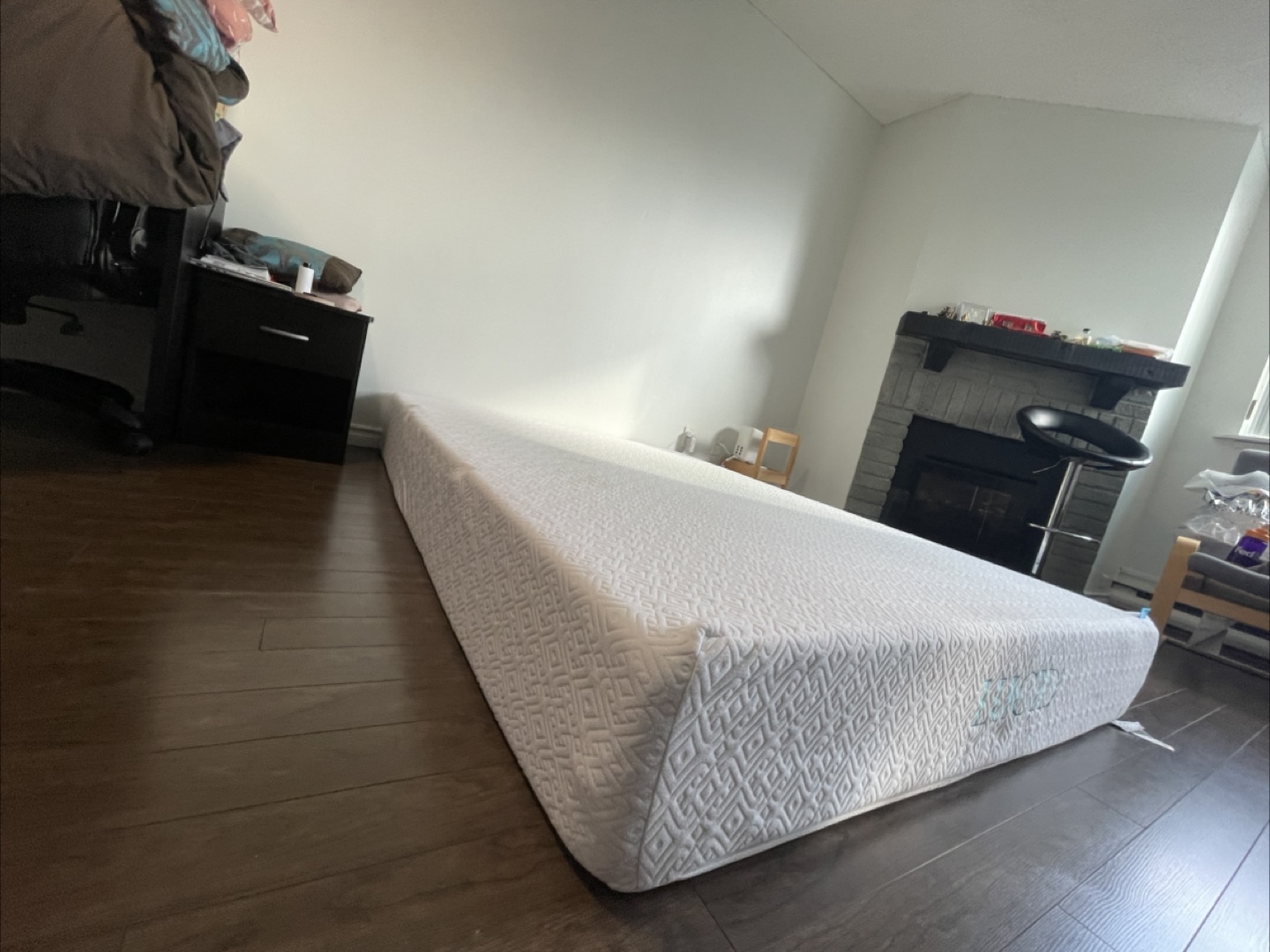 🧡 LUCID Queen Mattress - photo 2