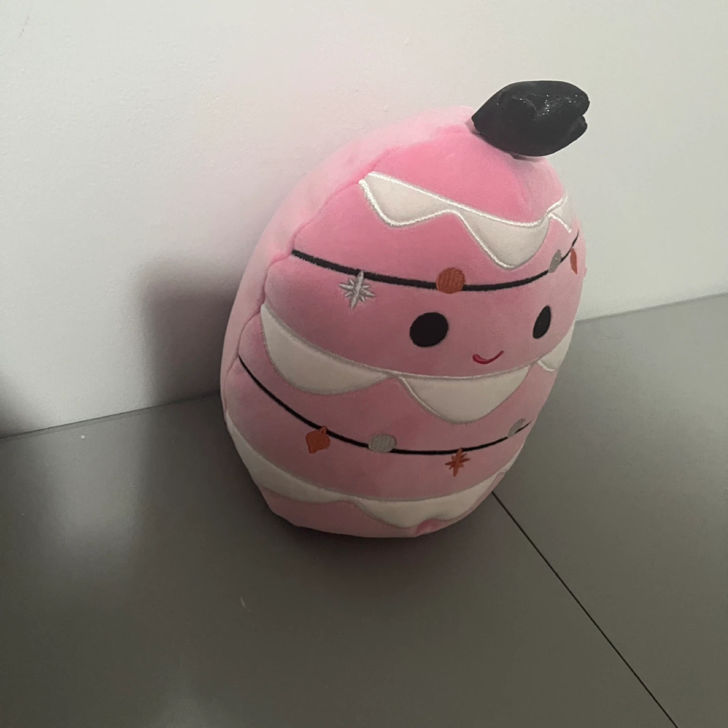 Squishmallow Carrigan the Pink Christmas Tree 10” - photo 2