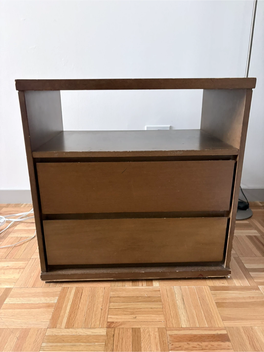 Brown 2-Drawer Nightstand / End Table - photo 3