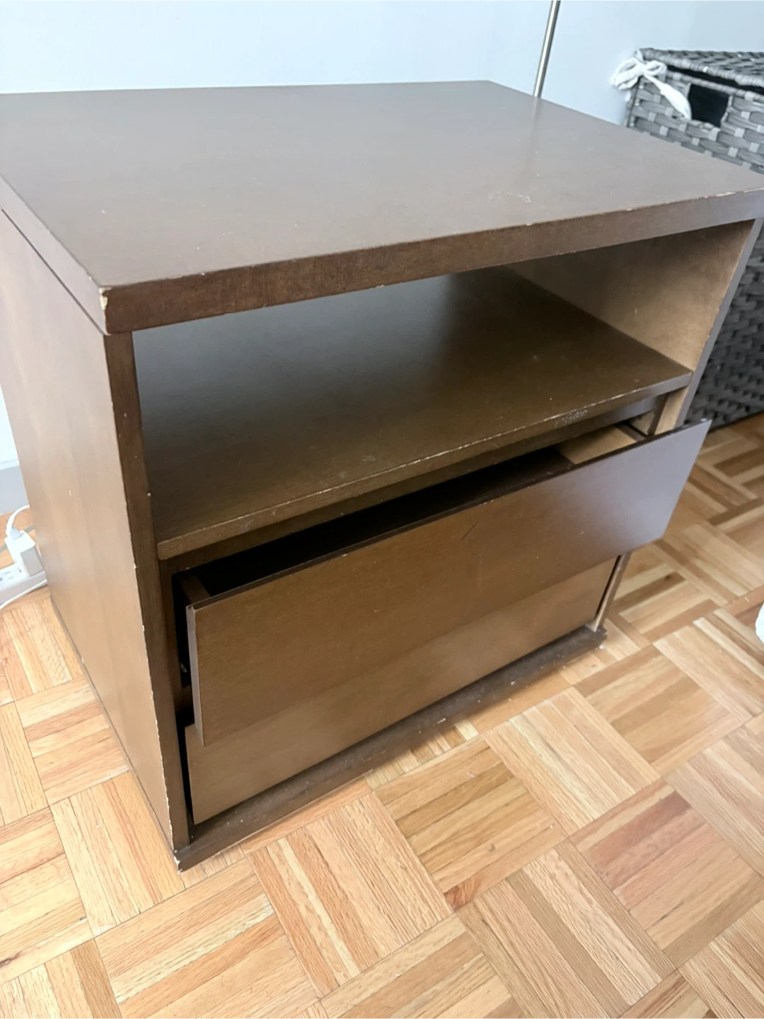 Brown 2-Drawer Nightstand / End Table