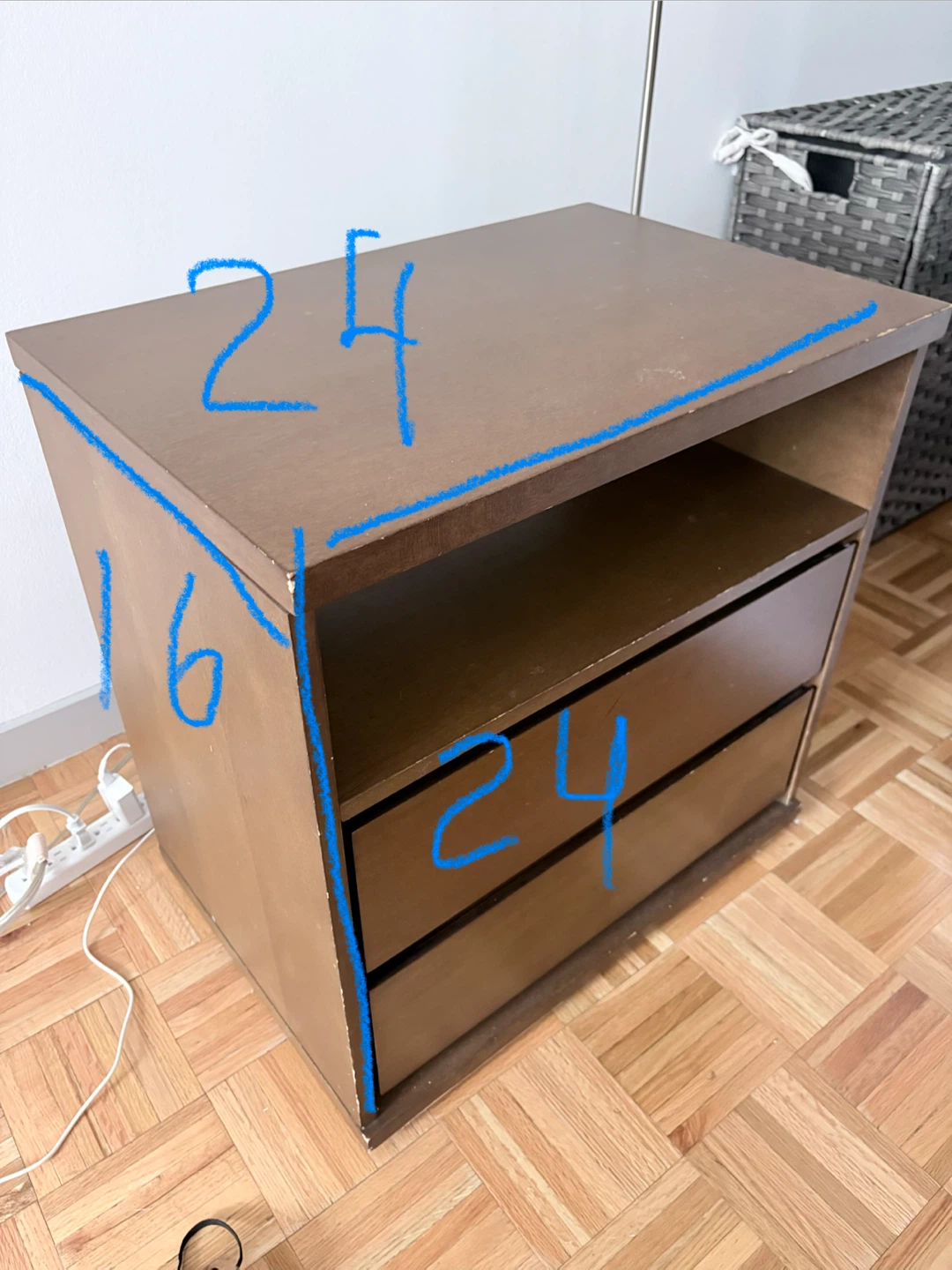 Brown 2-Drawer Nightstand / End Table - photo 4