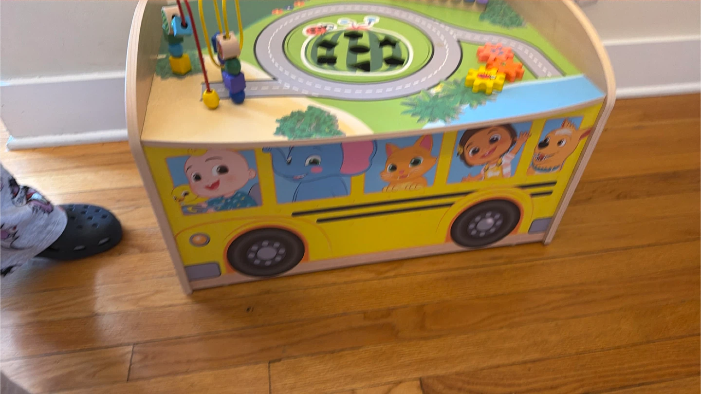 CoComelon Activity Table - photo 4