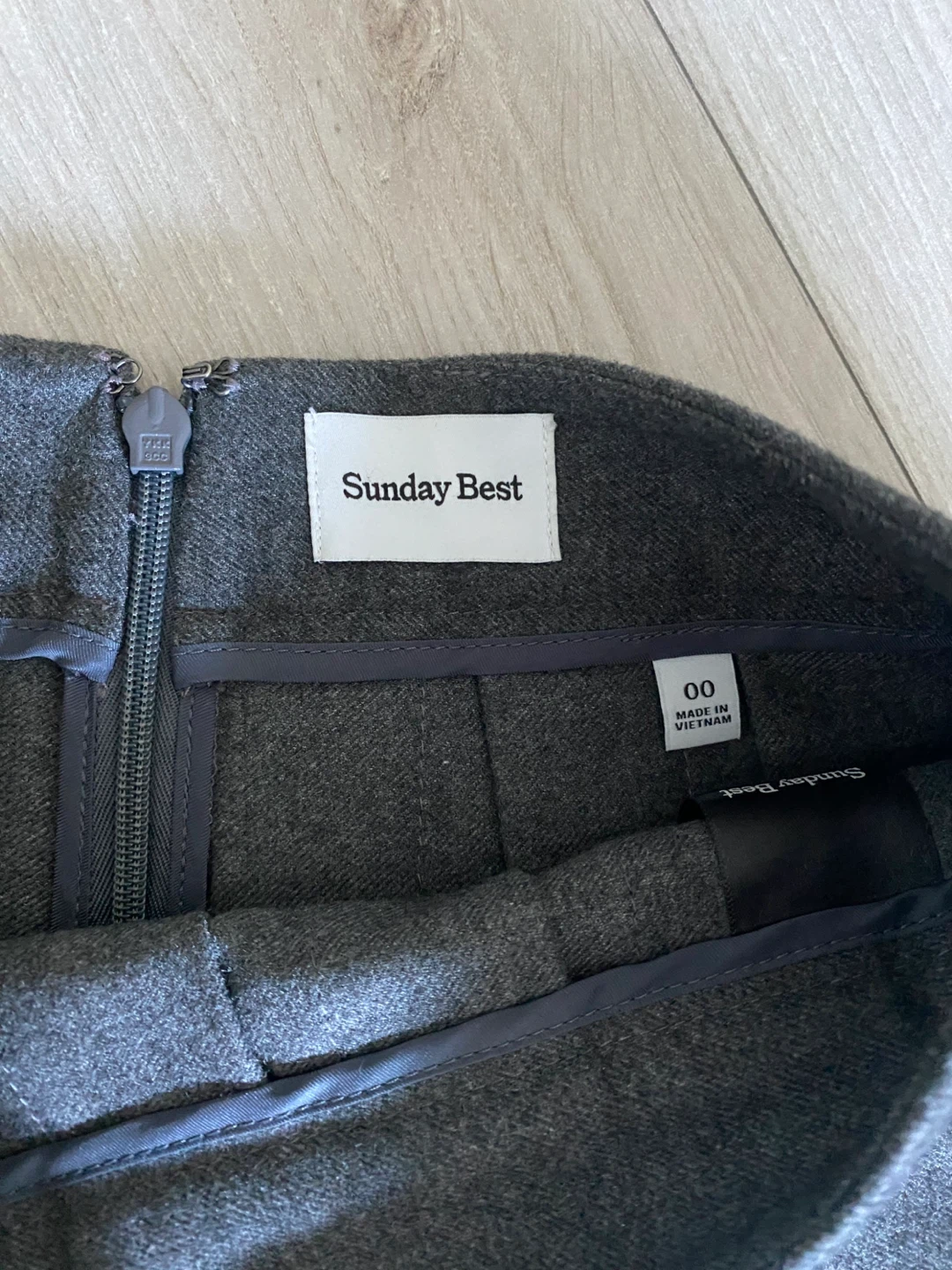 Sunday Best Pleated Skirt - Size 00 - photo 2