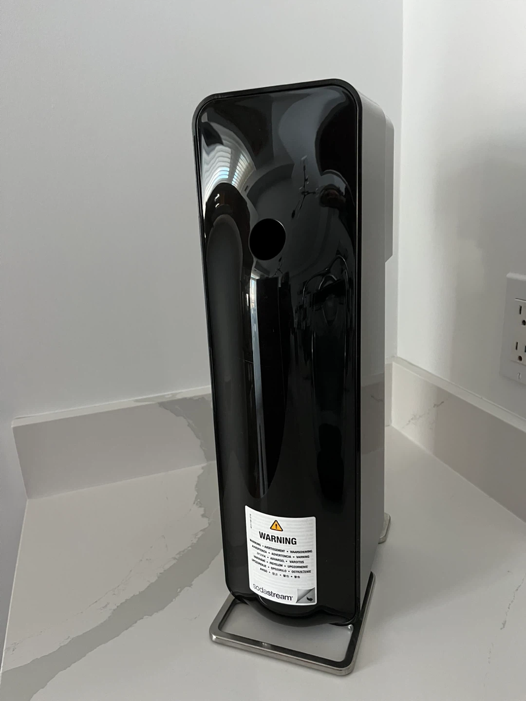 SodaStream Black Sparkling Water Maker with 2 Bottles - photo 4