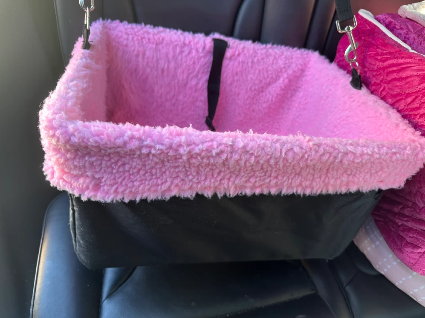 Dog Car Seat for Small Dogs - Pink Plush
