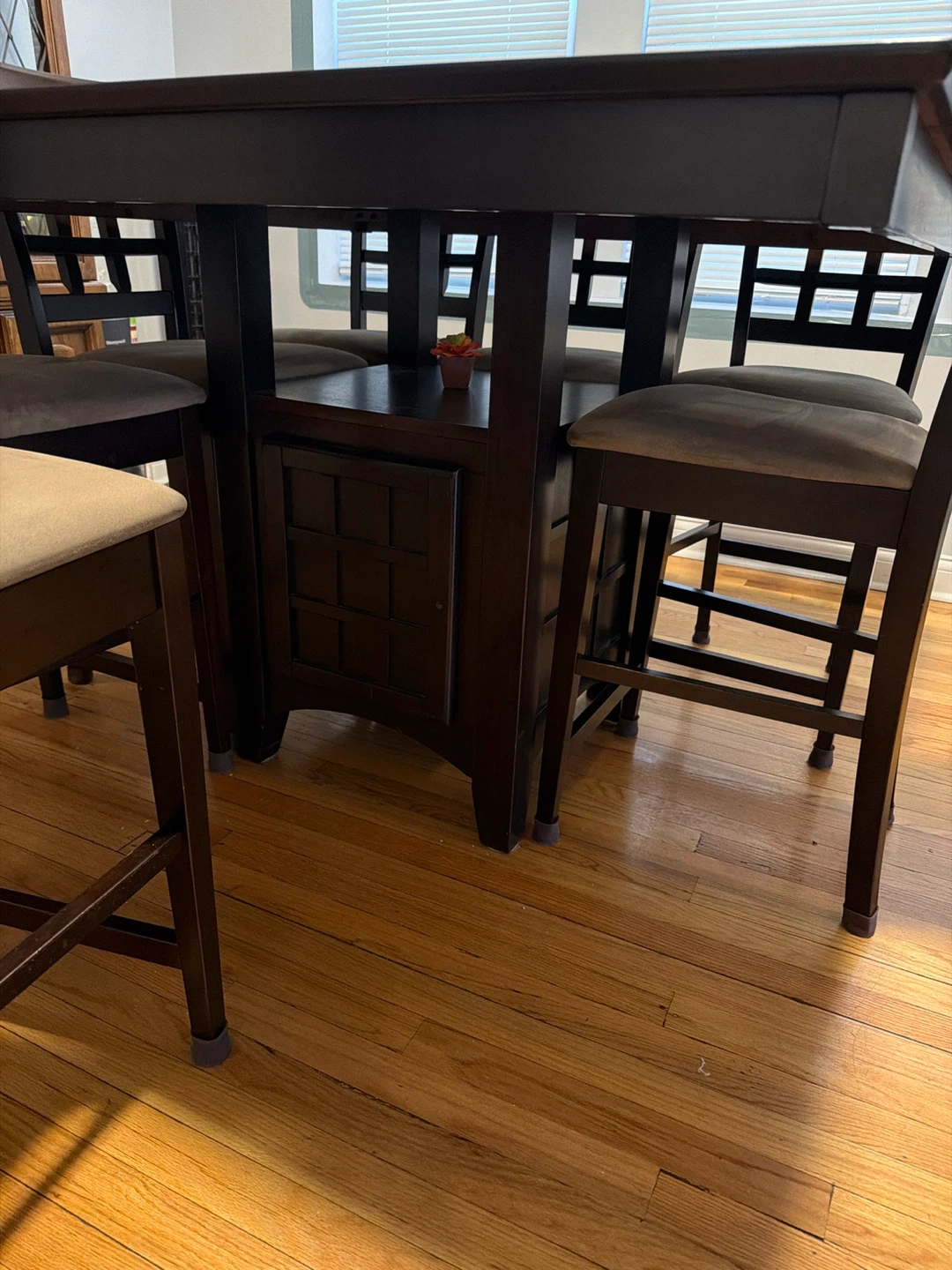 Dark Brown Dining Table Set with 8 Chairs - photo 4