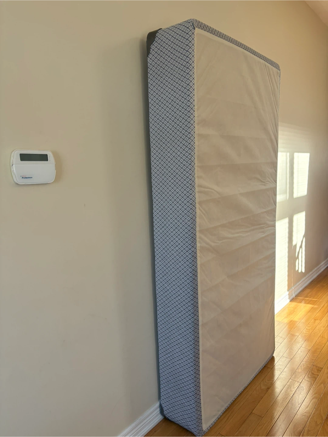 Twin size box spring - photo 2