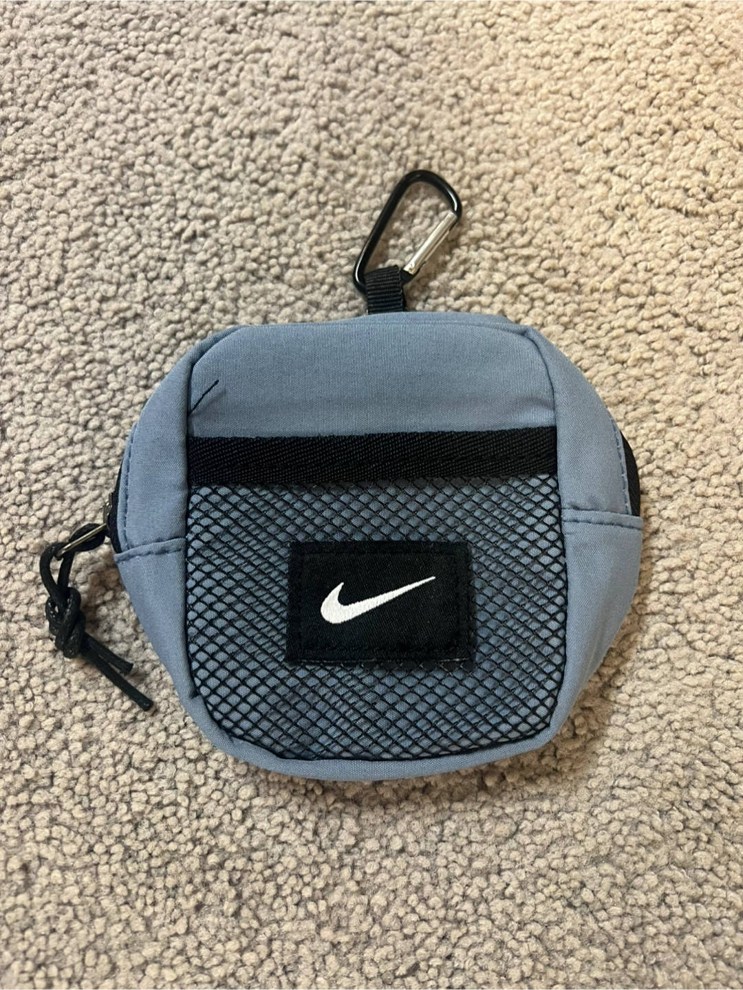 Nike Sling Bag with Detachable Pouch - photo 3