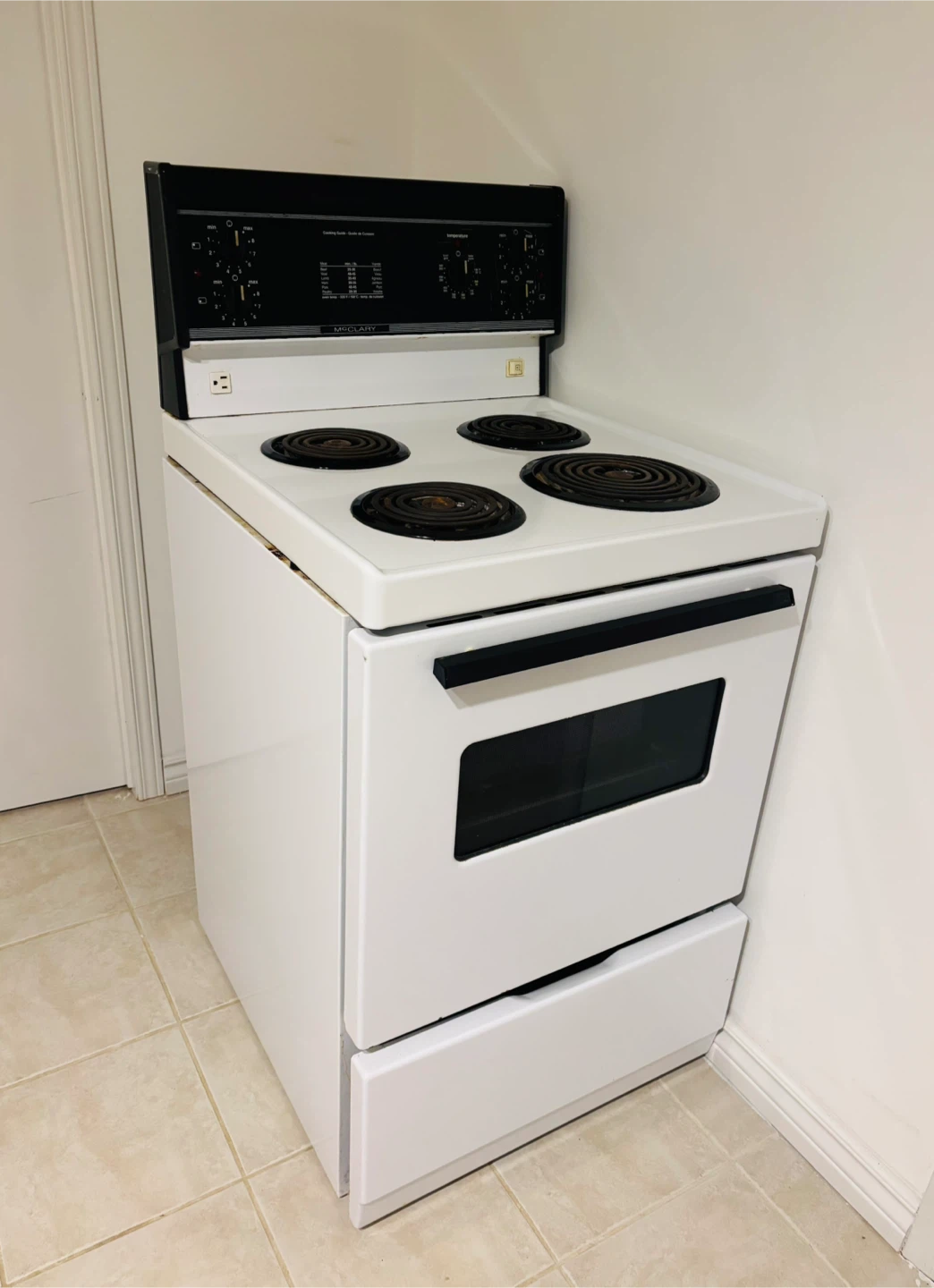 McClary Electric Stove with Oven and Drawer
