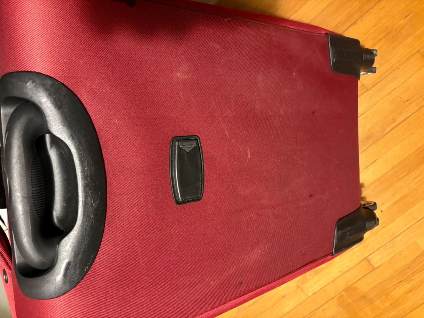Red Hardside Spinner Luggage with Combination Lock 24 inches - photo 2