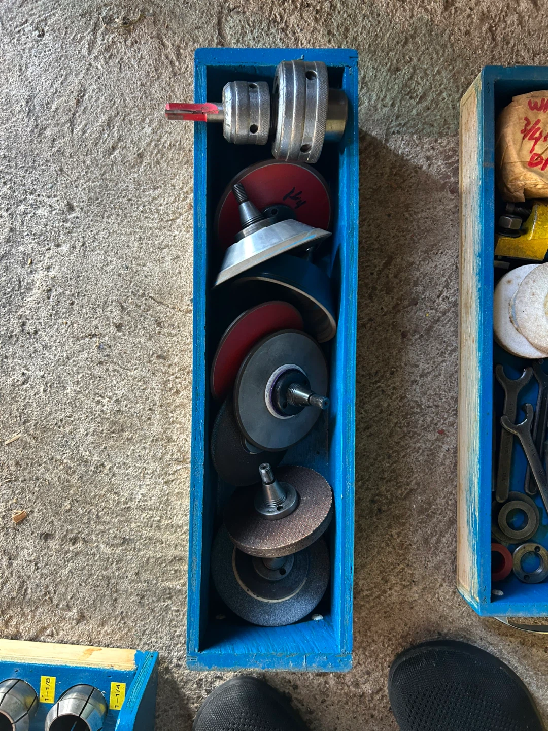 Cincinnati Milacron Grinder - photo 4