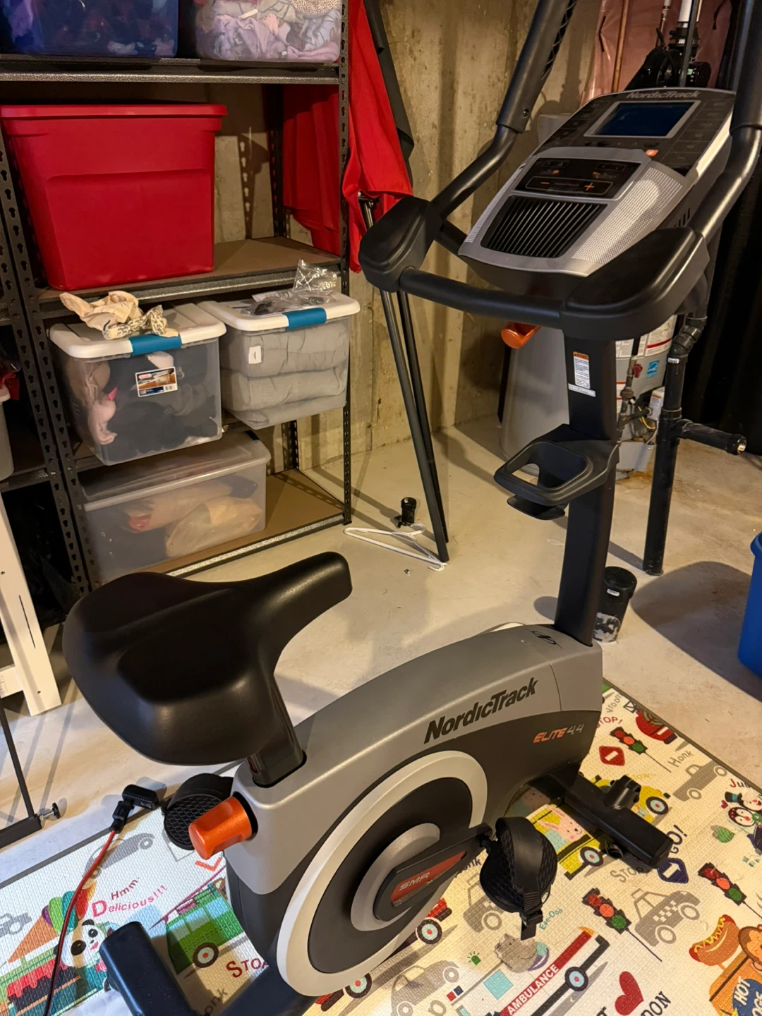 NordicTrack Elite 4.4 Upright Exercise Bike - photo 3