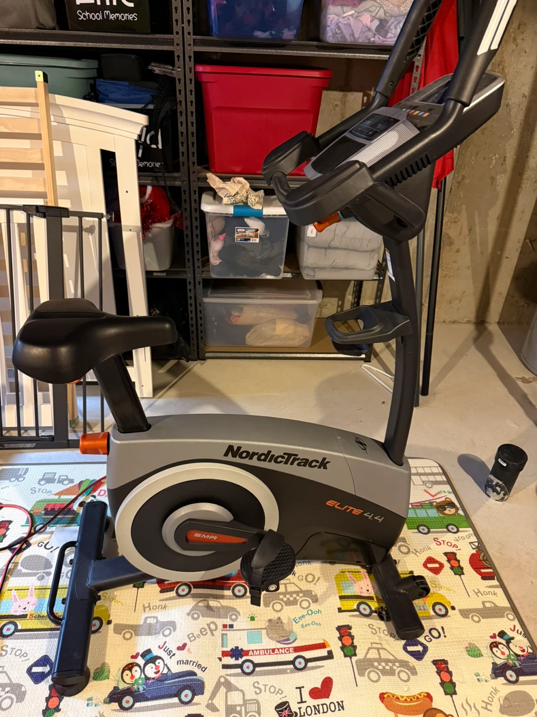 NordicTrack Elite 4.4 Upright Exercise Bike - photo 4