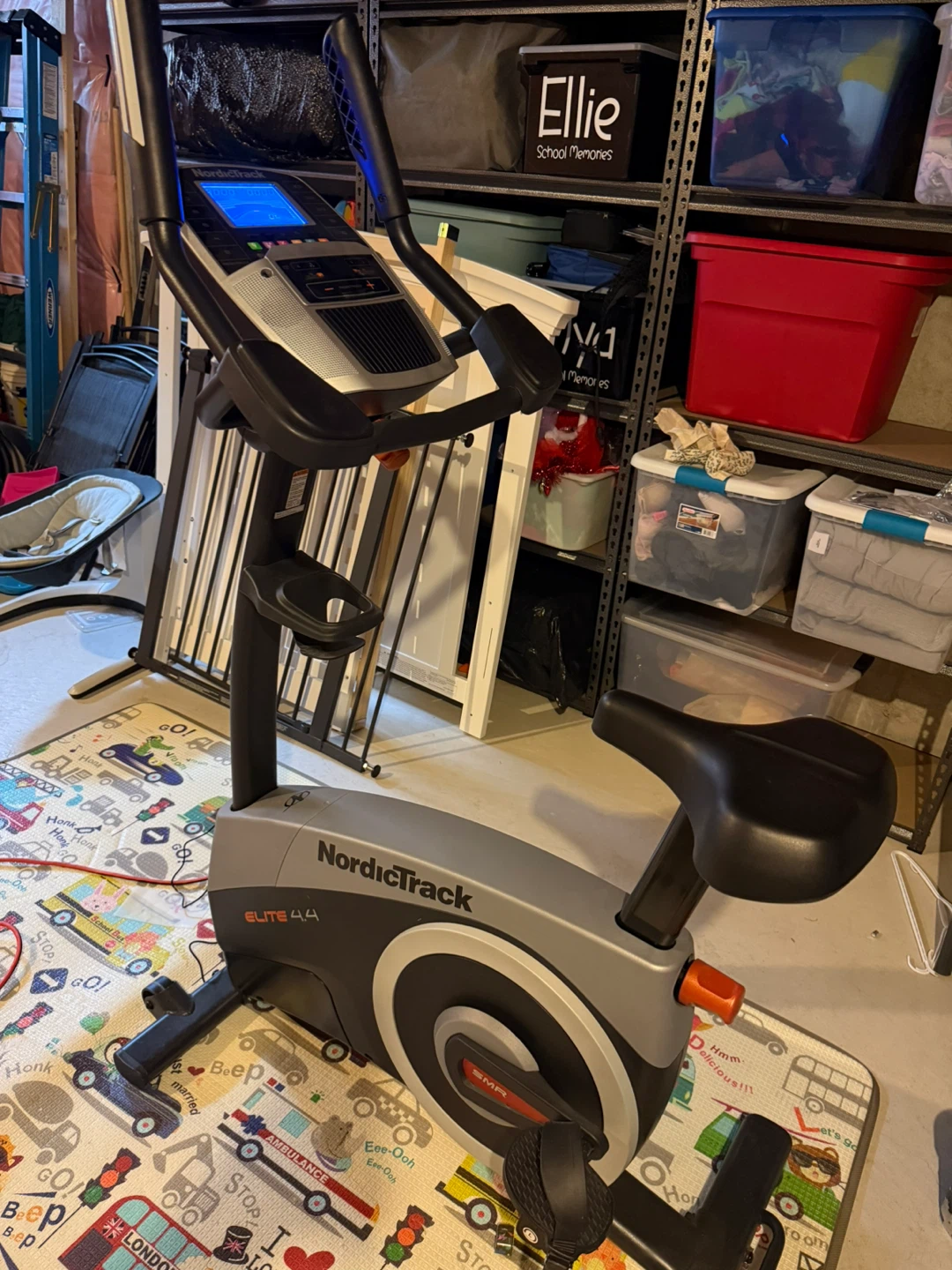 NordicTrack Elite 4.4 Upright Exercise Bike - photo 2