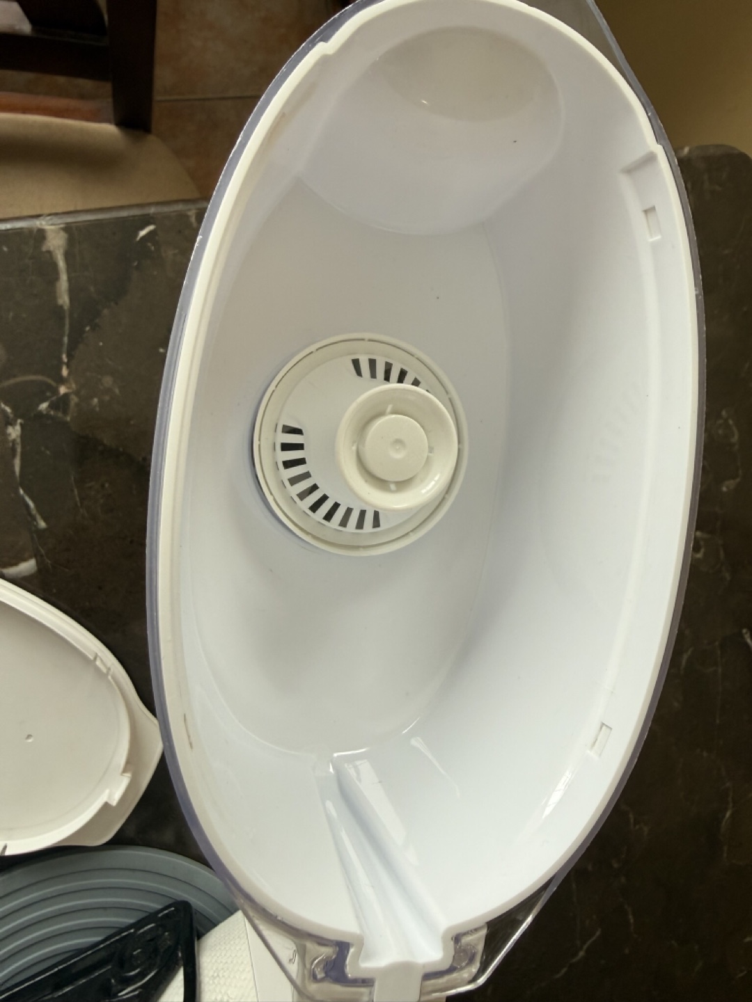 Brita Water Filter Pitcher 🧡 - photo 3