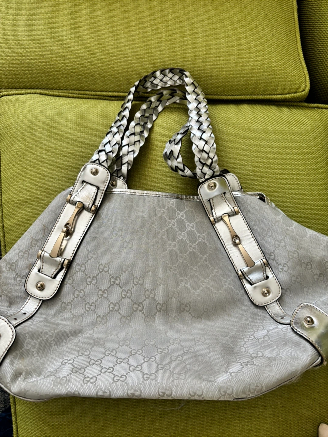 Free handbags. - photo 5