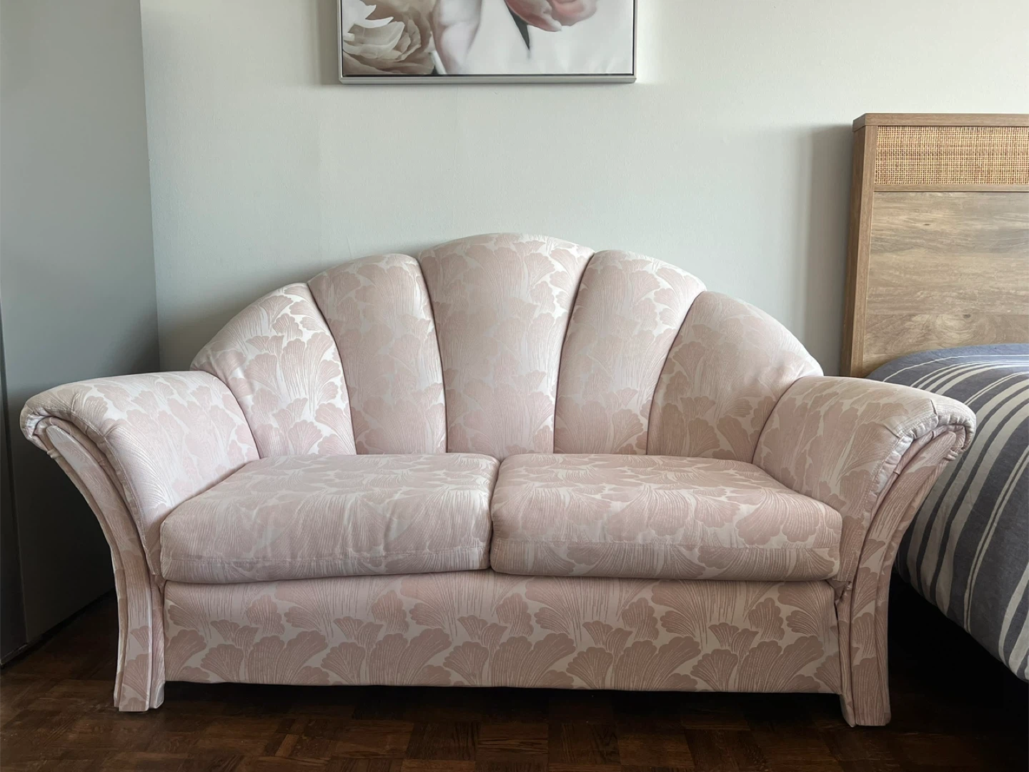Pink Floral Loveseat - photo 2