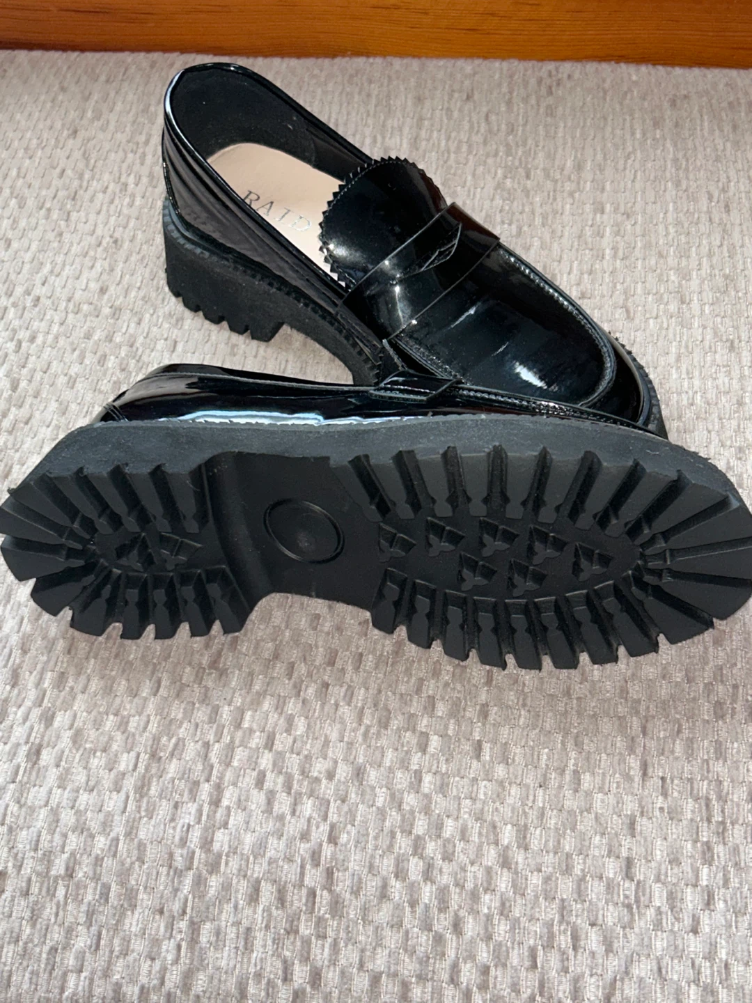 Size 39 Black Patent Platform Loafers Raid Astra 40 - photo 2