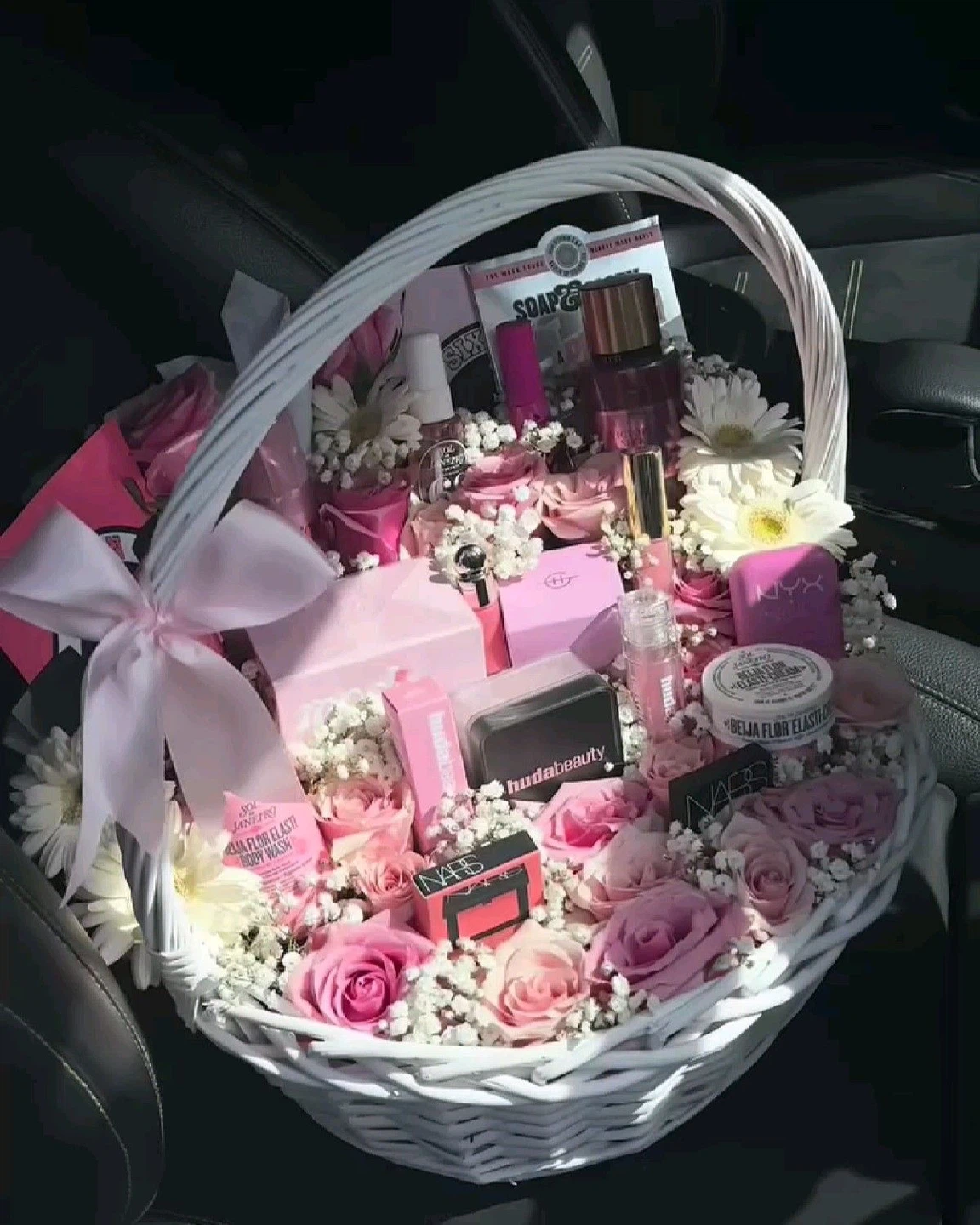 WHØSZ STÜDIO Pink Luxury Gift Boxes – Limited Drop - photo 5
