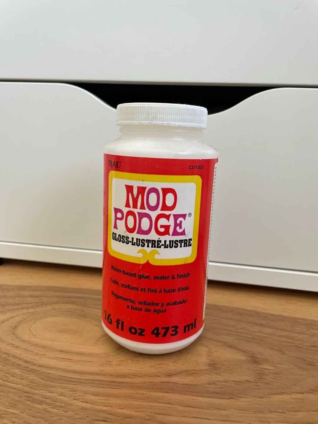 Mod Podge Gloss Water-Based Glue Sealer