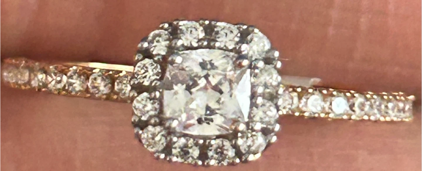 Brand new real 10 k gold c Diamond Engagement Ring - photo 2