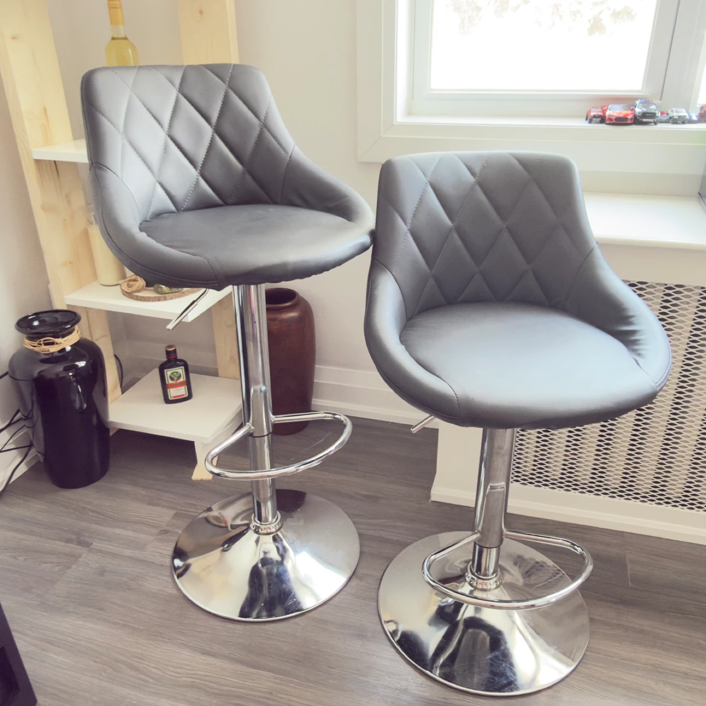 Set of 2 Grey Adjustable Bar Stools - photo 2