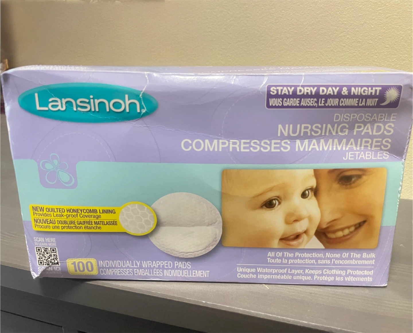 New Lansinoh Disposable Nursing Pads