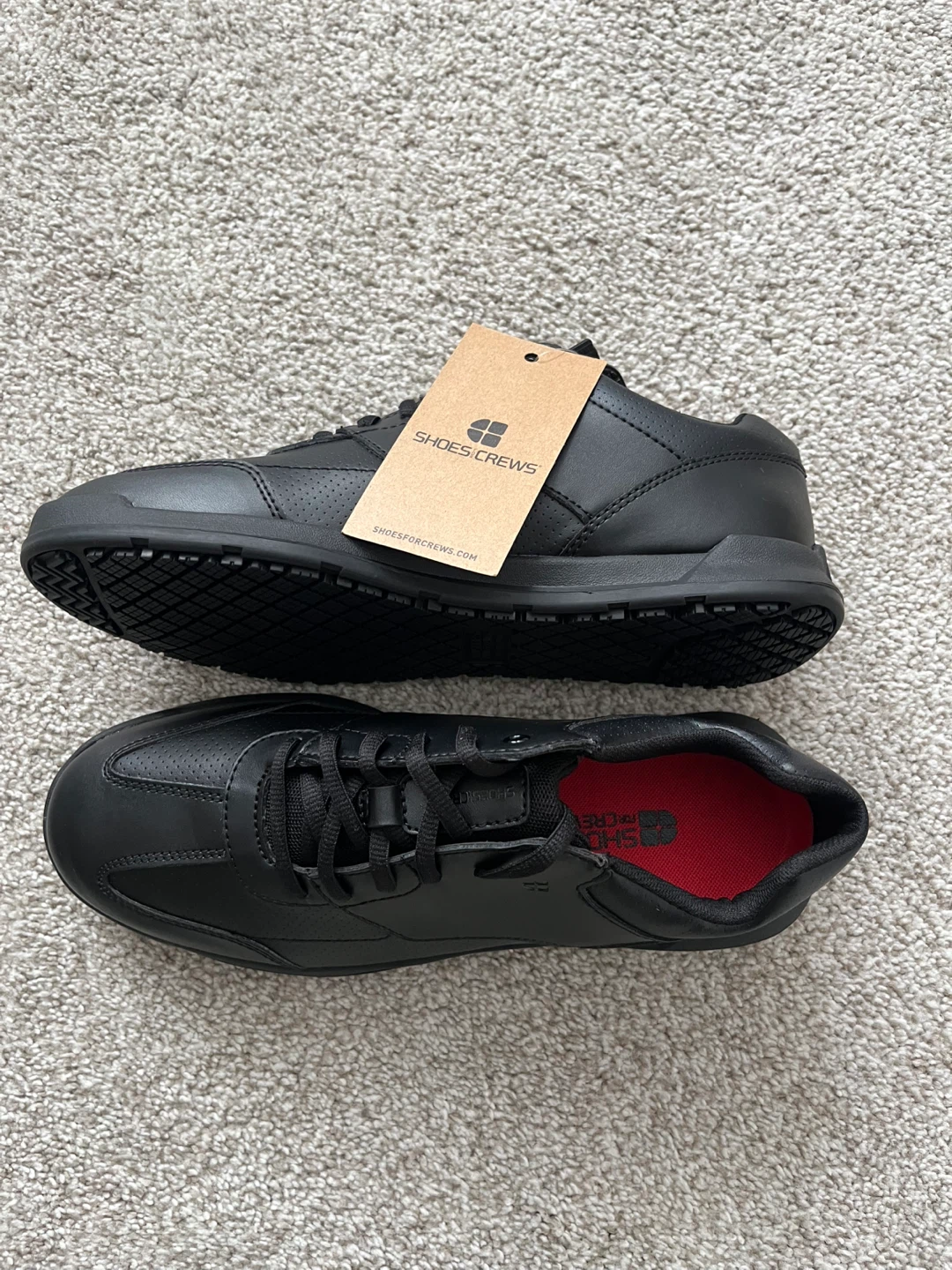 Nonslip black work shoes