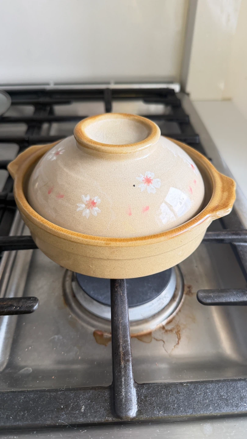Ceramic Clay Pot with Lid