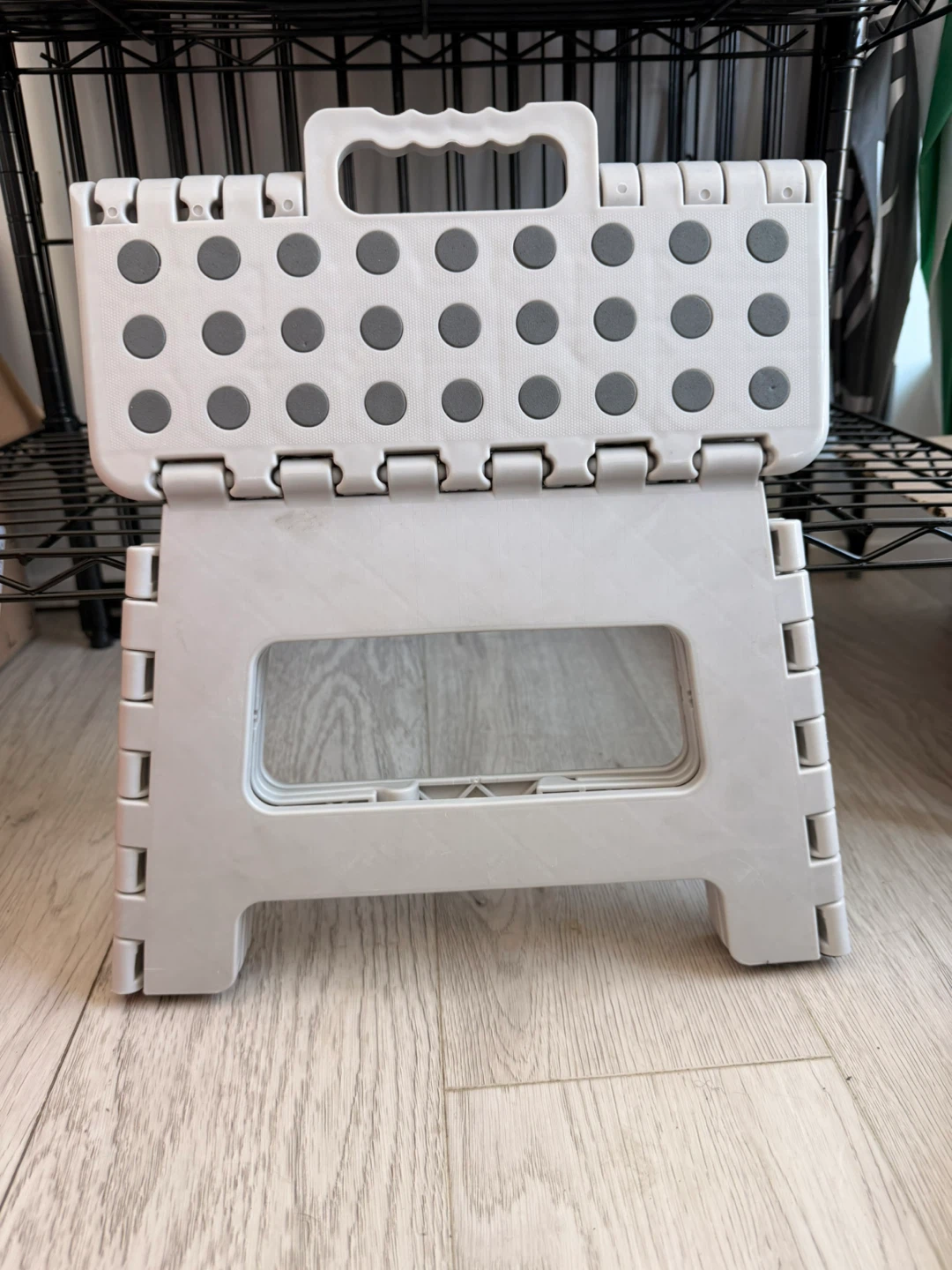 Box of Various Home Items - photo 3