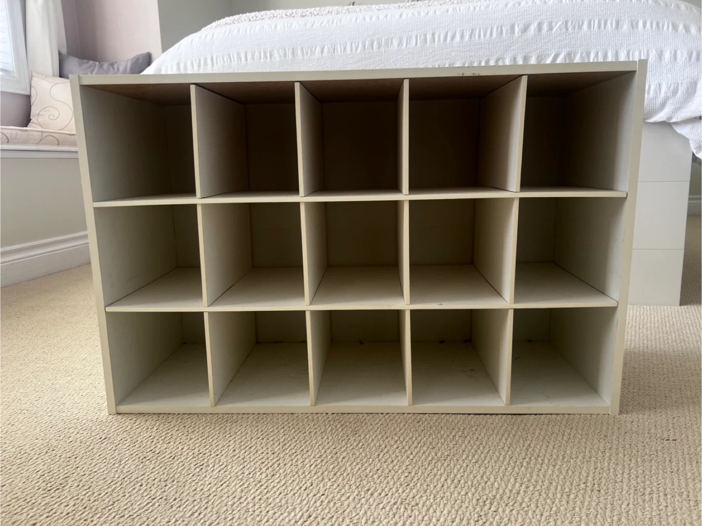 White 15-Cube Storage Organizer
