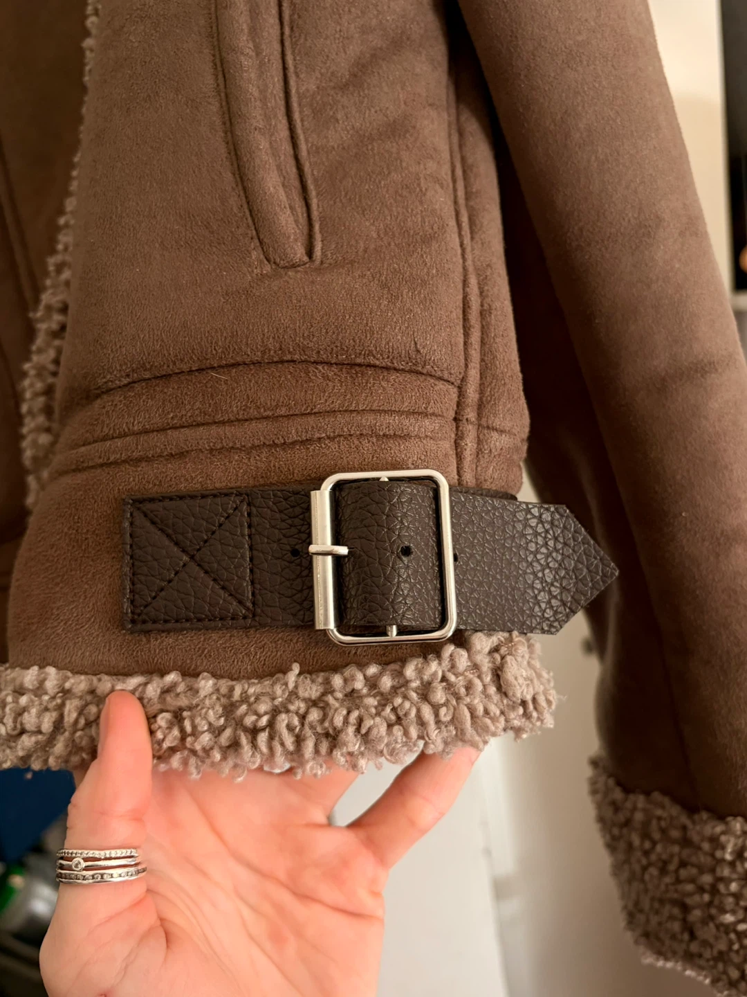 Zara TRF Brown Suede & Sherpa Aviator Jacket – Size M - photo 4