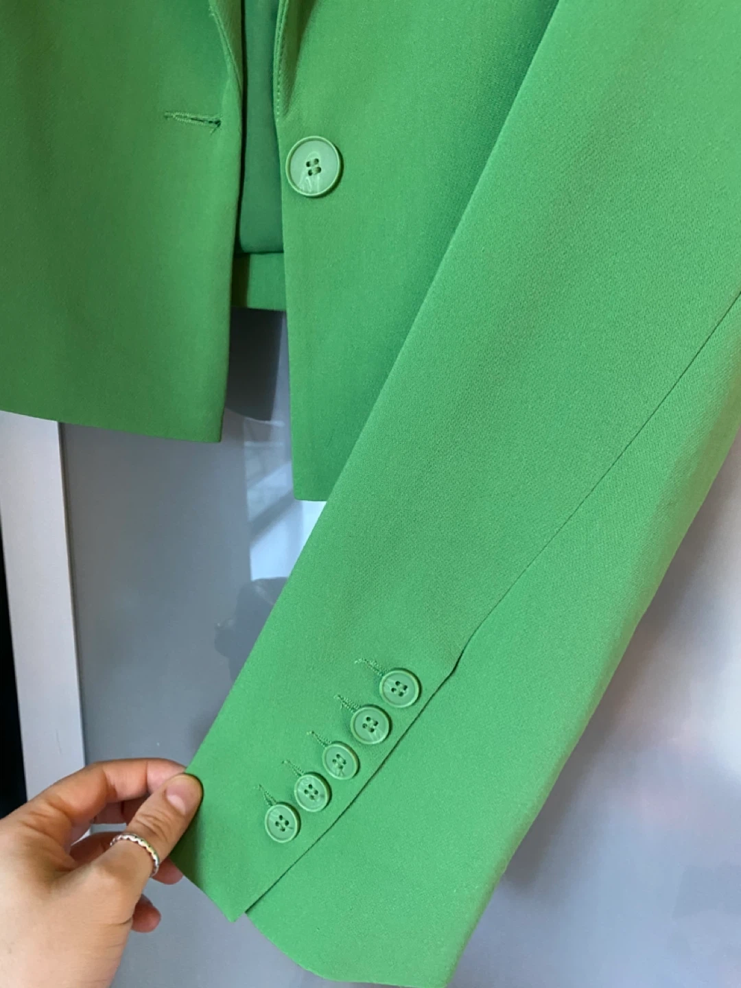 Dynamite Green Cropped Blazer - Size L - photo 3