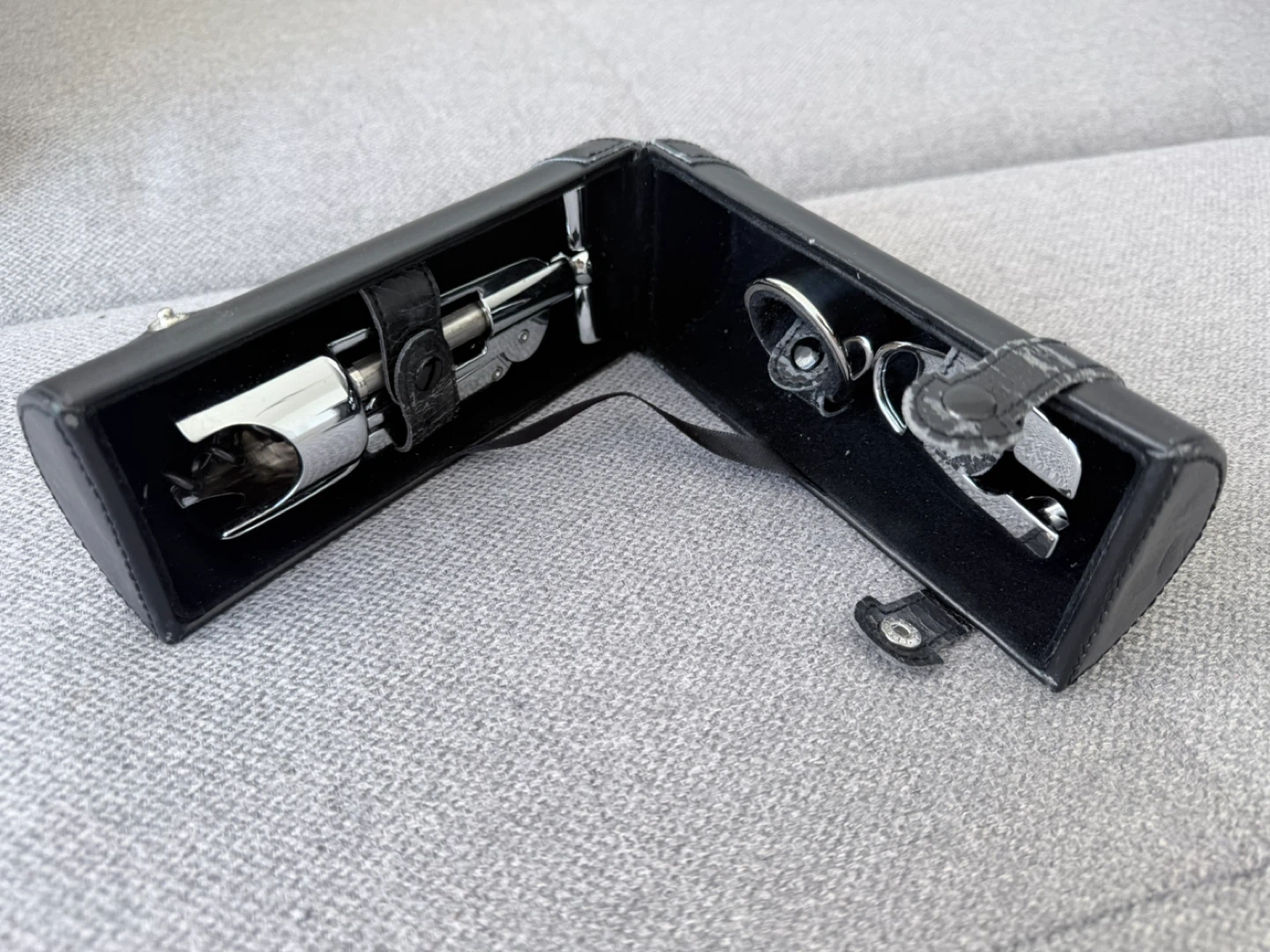Merrill Lynch Stainless Steel Wine Bottle Opener Corkscrew