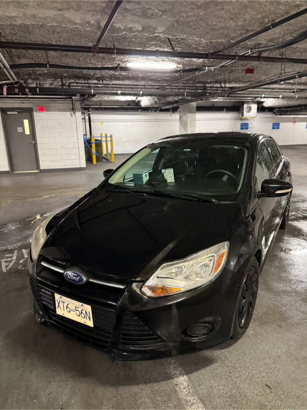 Black Ford Focus SE 2014 - photo 4
