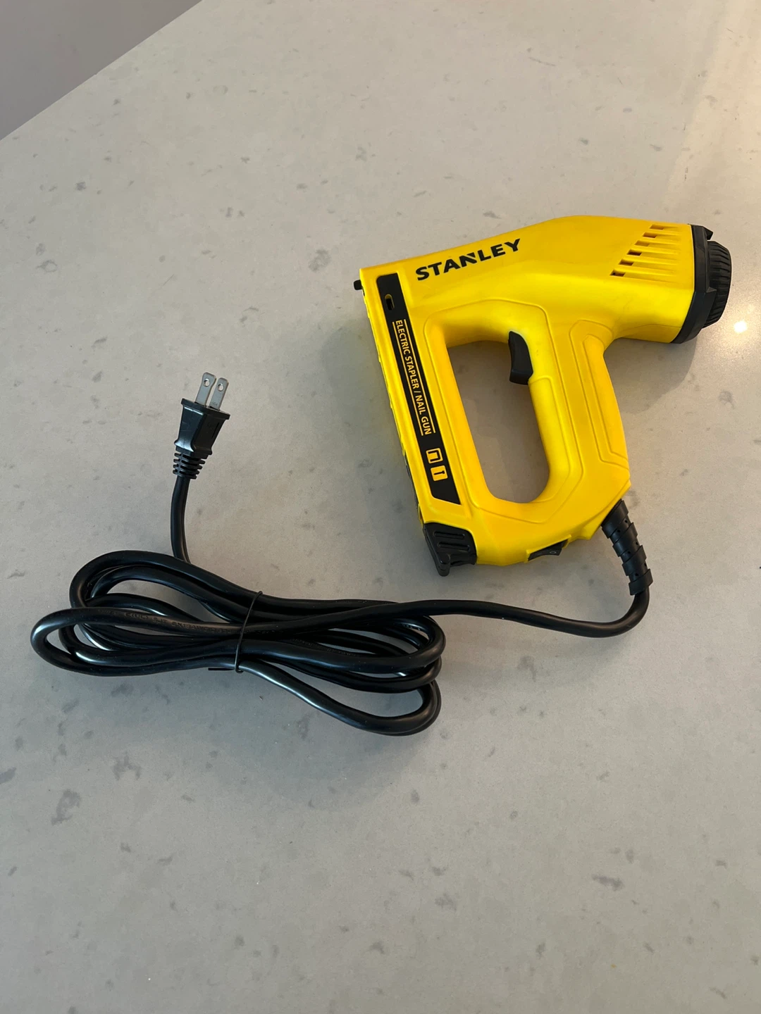 Stanley Electric Staple Gun TRA700 Series - photo 4