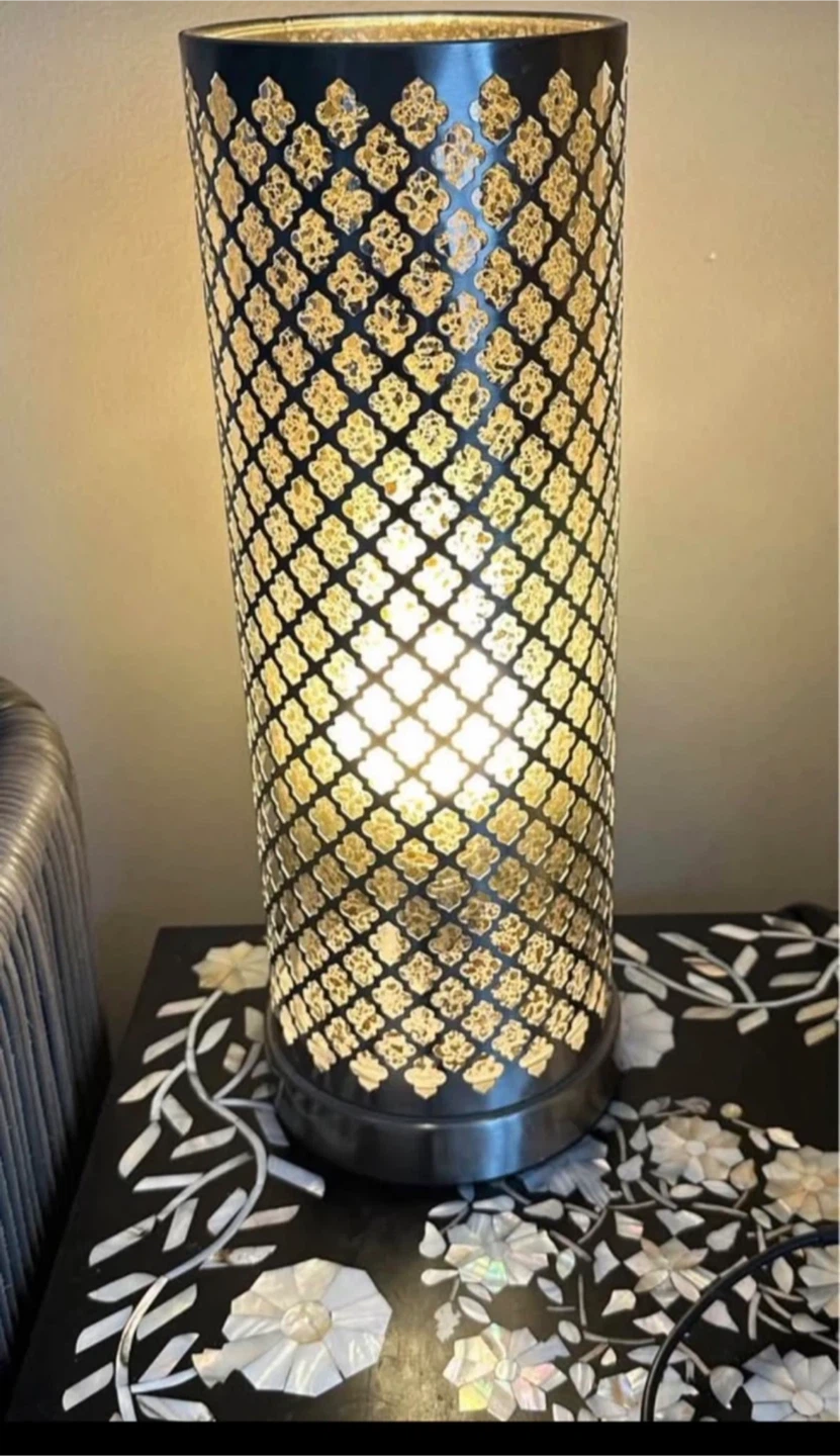 Decorative Metal Lantern Style Table Lamp - photo 2