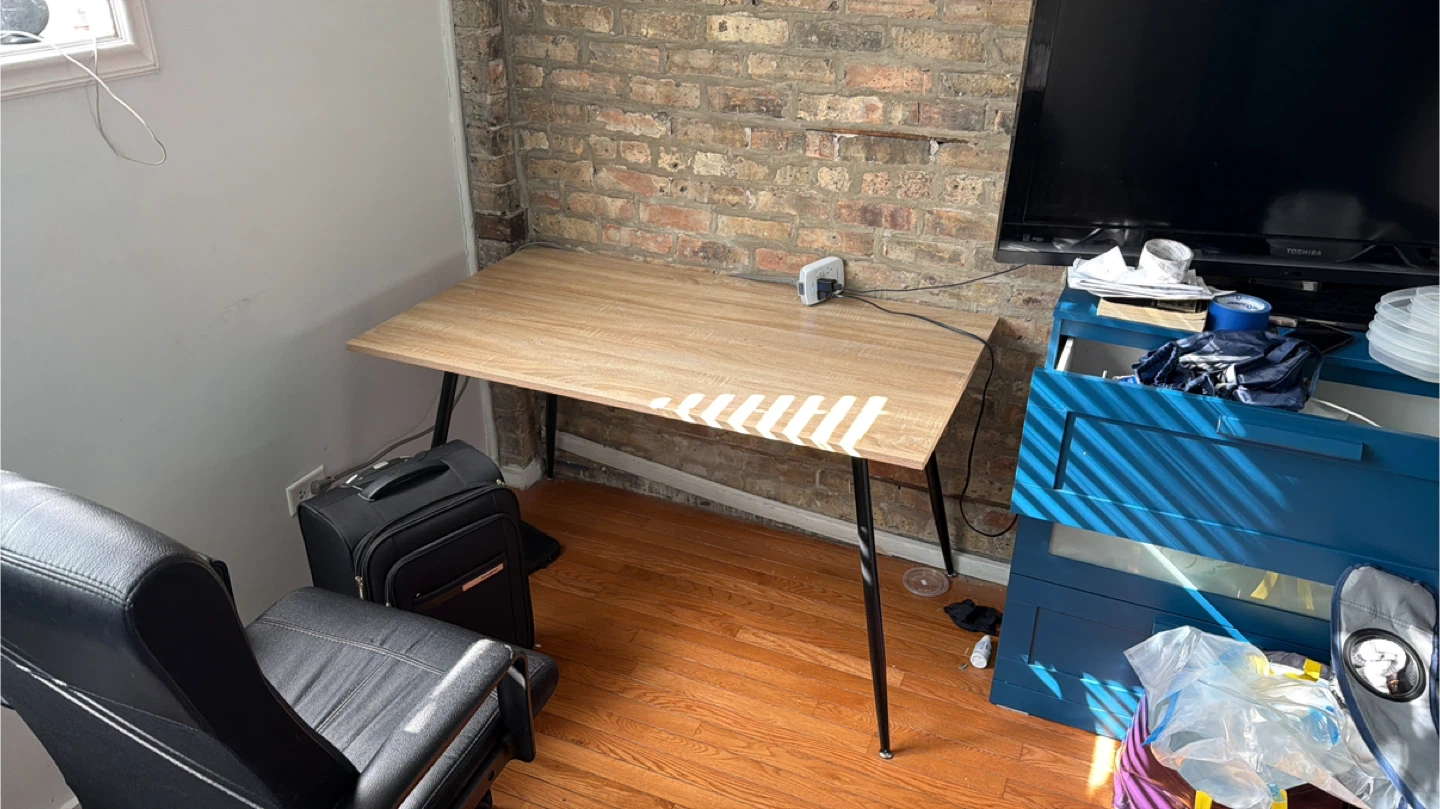 Wood Grain Desk with Black Legs - photo 3