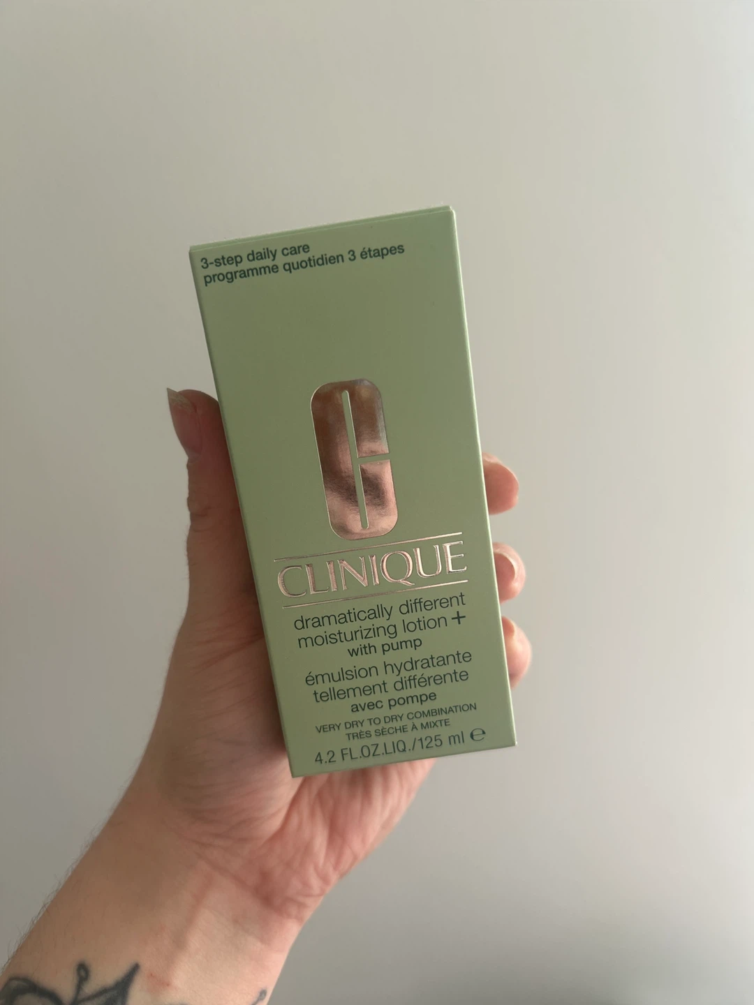 Clinique Dramatically Different Moisturizing Lotion+ with Pump