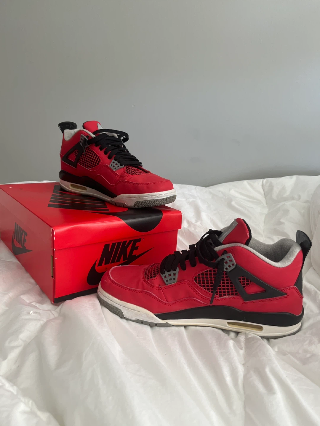 Jordan 4 Toro Bravo - photo 2
