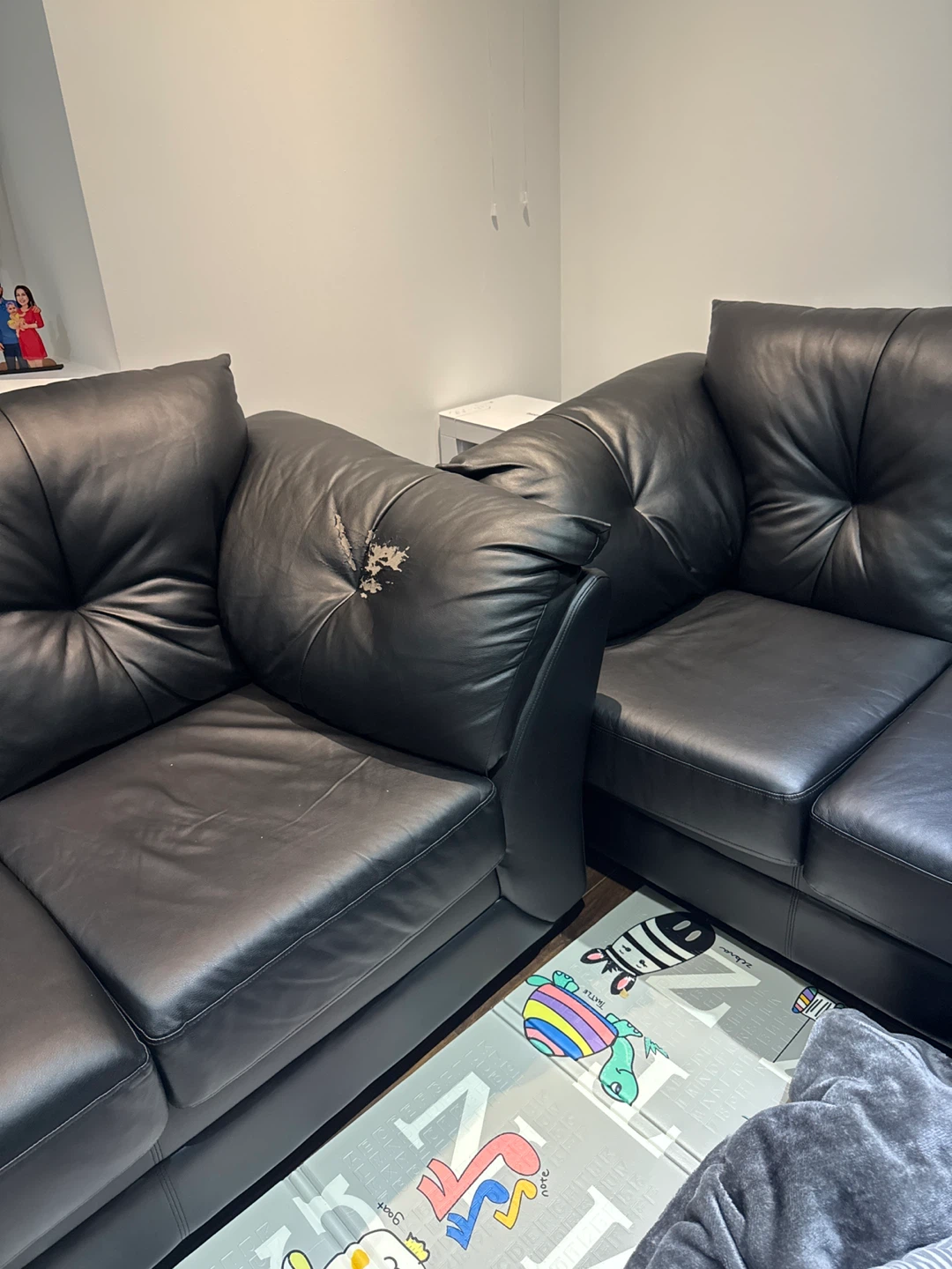 Black Leather Sofa Set - photo 4