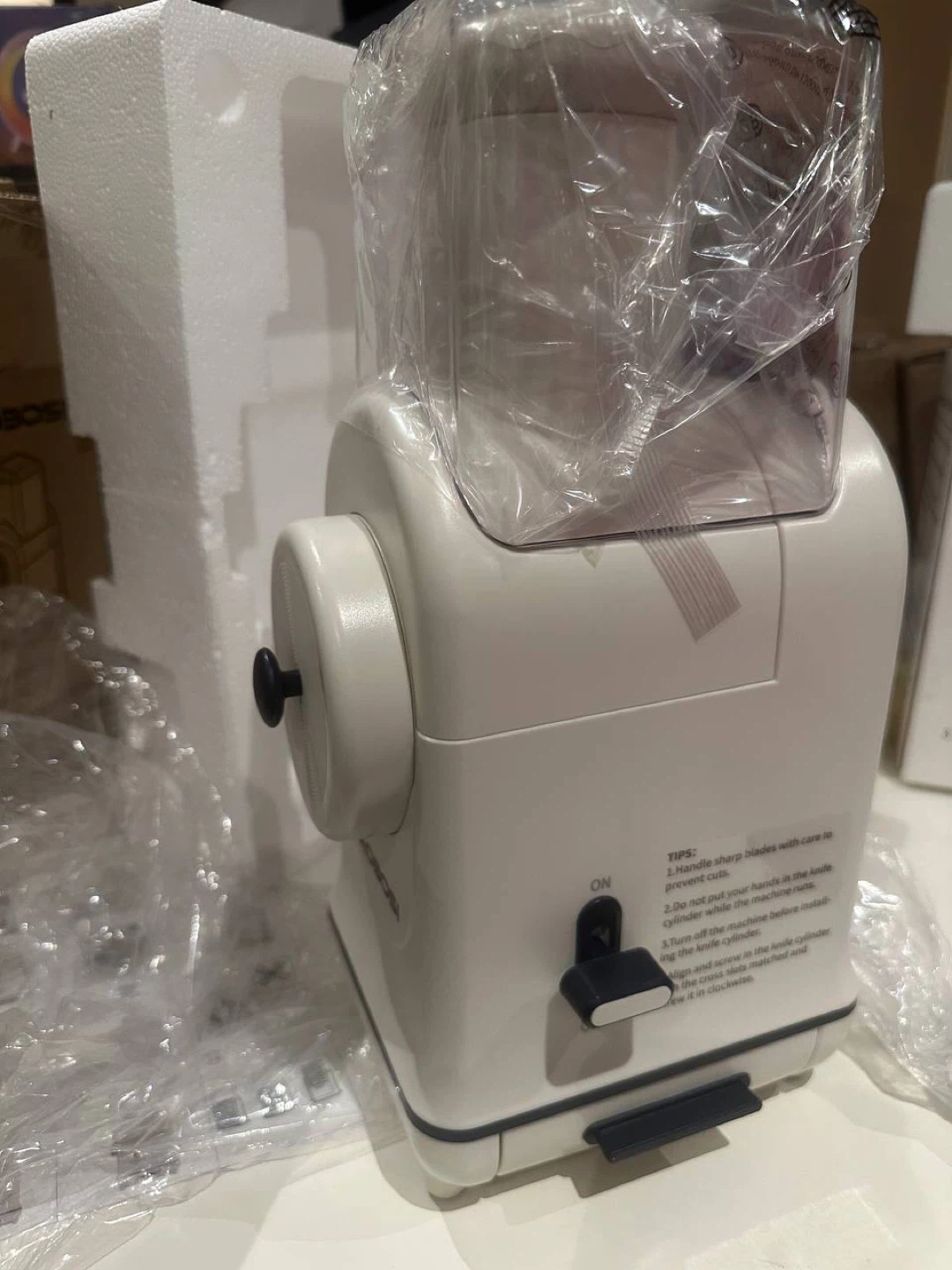 AO BOSI White Food Grinder/Mincer - photo 2