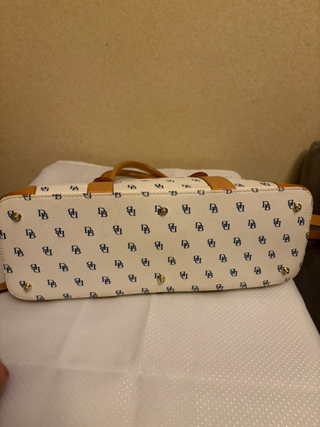 Dooney & Bourke Monogram Satchel Bag and crossbody - photo 4