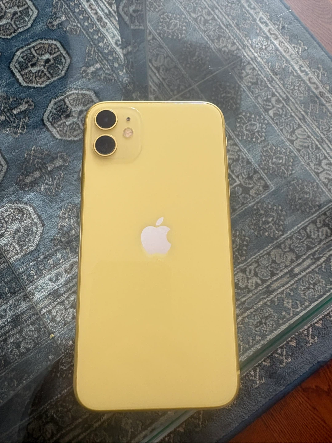 Apple iPhone 11 Yellow - photo 3