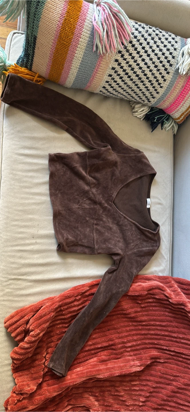 Brown Velour Long Sleeve Top v neck